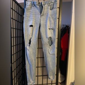 Skinny ripped jeans